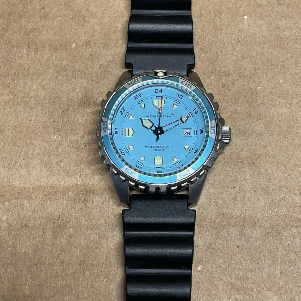 Momentum M1 Stainless Steel 20ATM Divers Watch Aqua Wave Dial New Battery